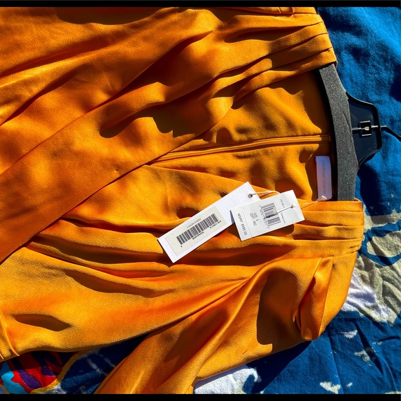 BRAND NEW JONATHAN SIMKHAI DRESS SIZE (4) HoneyComb - Picture 2 of 6